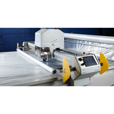 Màng PE cắt vải tự động