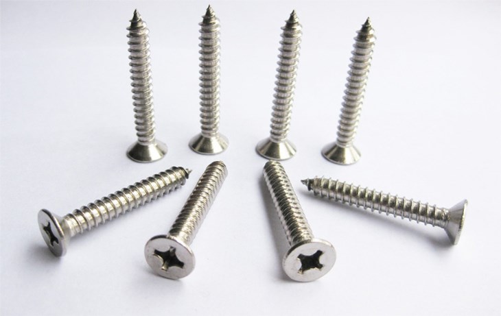 Vít bước dày thường được sử dụng cho các vật liệu mềm như gỗ mềm, gỗ dán, nhựa,… Vít bước dày thường được sử dụng cho các vật liệu mềm như gỗ mềm, gỗ dán, nhựa,…